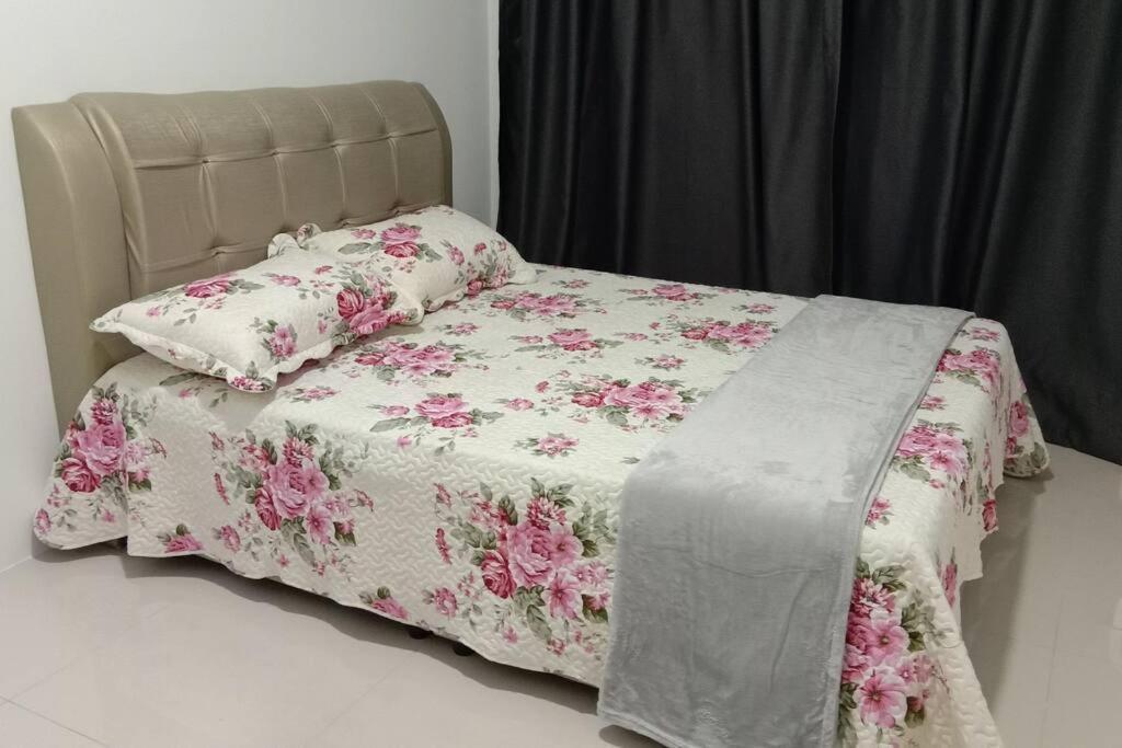 D'Medina @ Icon Residence Kuala Terengganu Extérieur photo