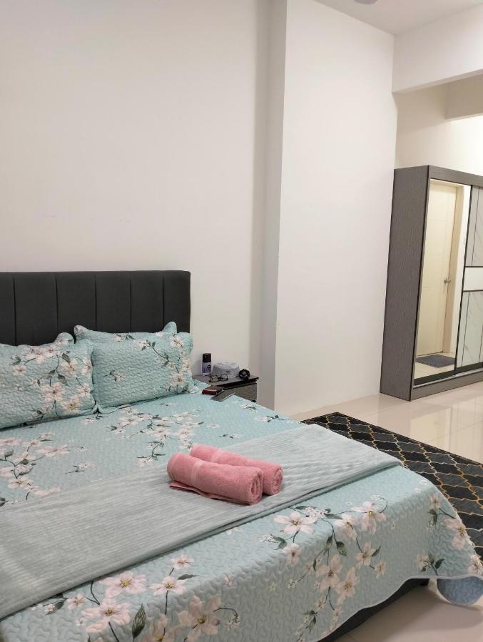 D'Medina @ Icon Residence Kuala Terengganu Extérieur photo